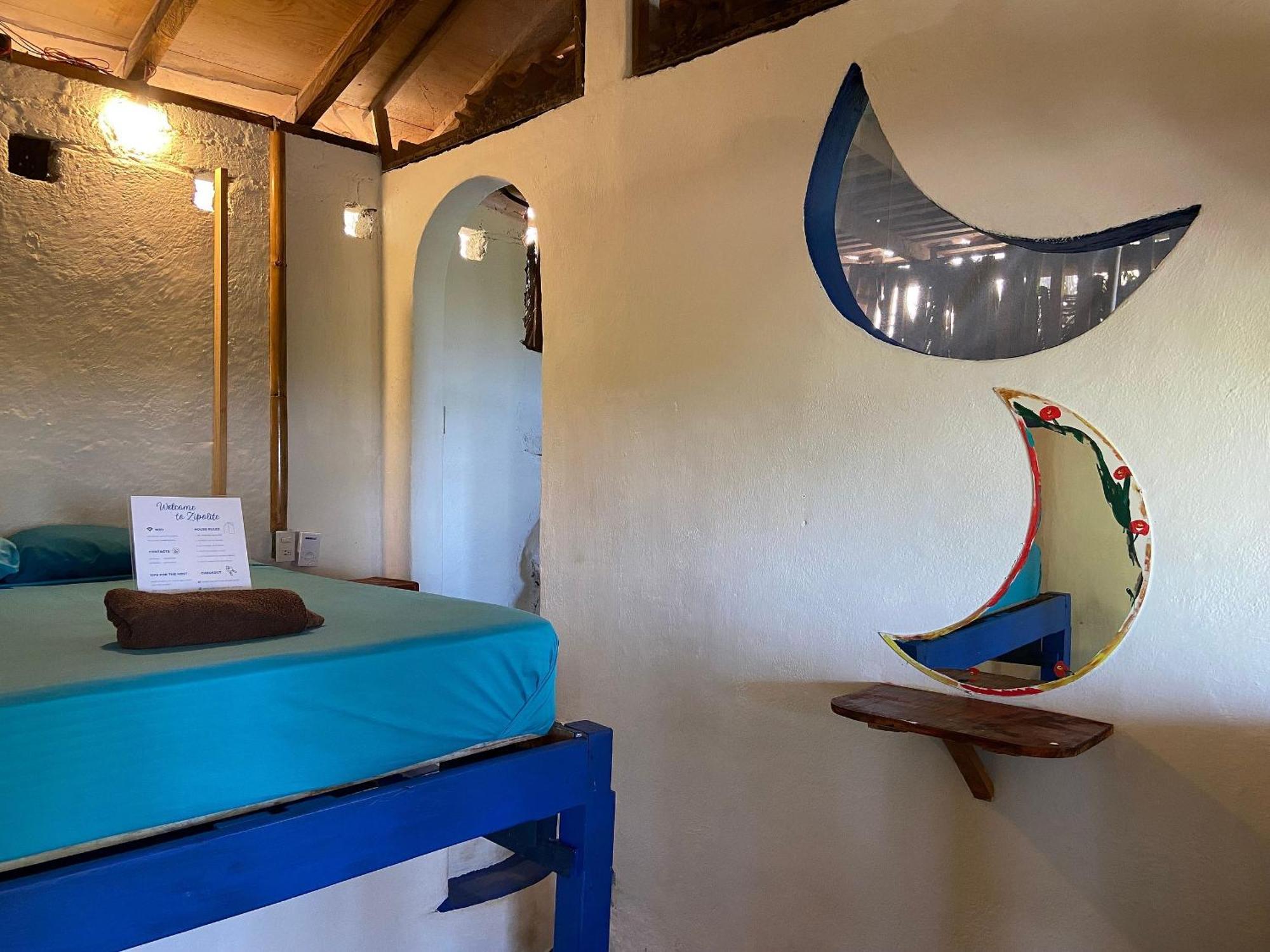 Mixtli Ecohouse, Habitaciones Sol & Luna - Starlink Internet San Pedro Pochutla エクステリア 写真