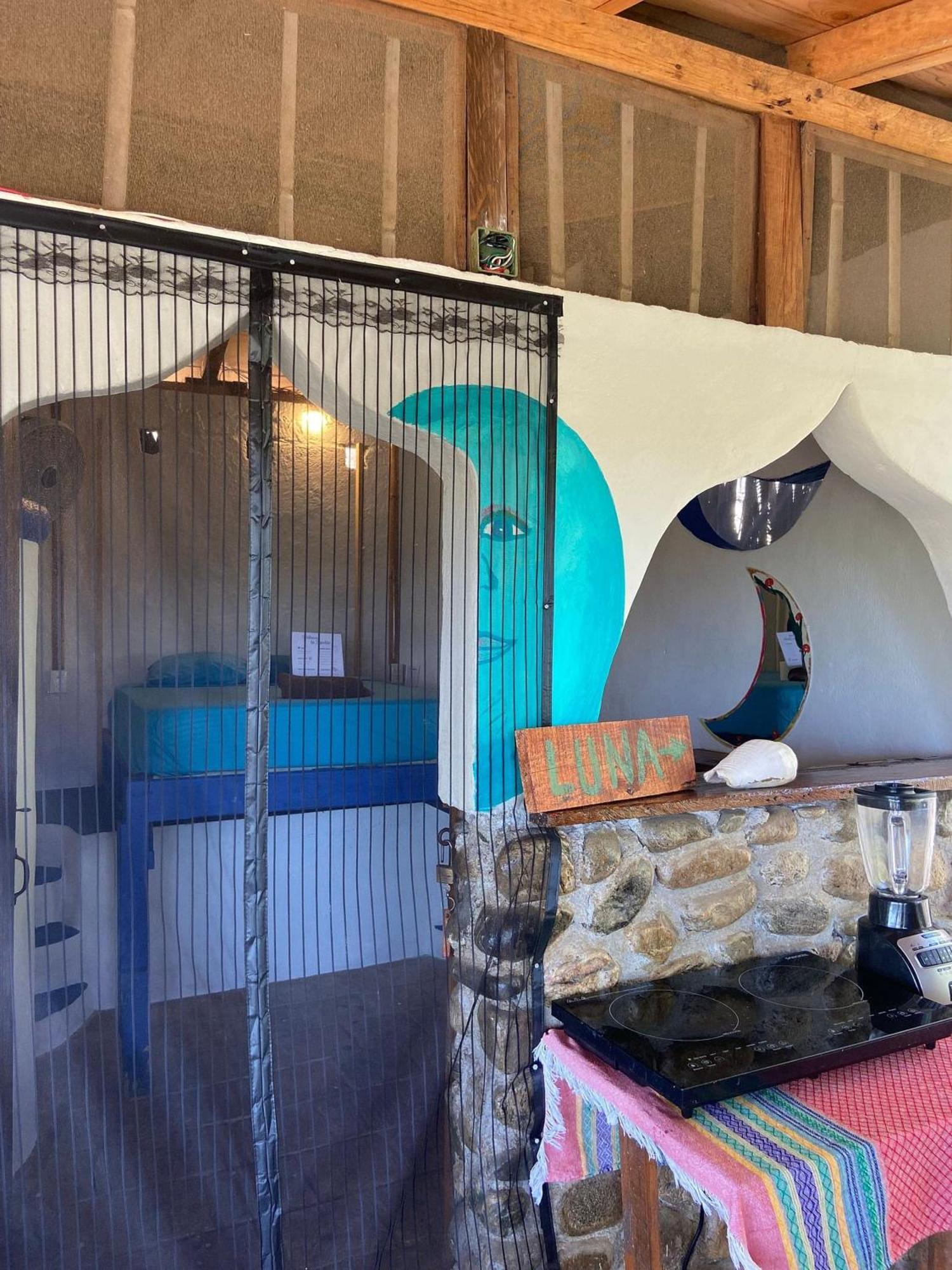 Mixtli Ecohouse, Habitaciones Sol & Luna - Starlink Internet San Pedro Pochutla エクステリア 写真