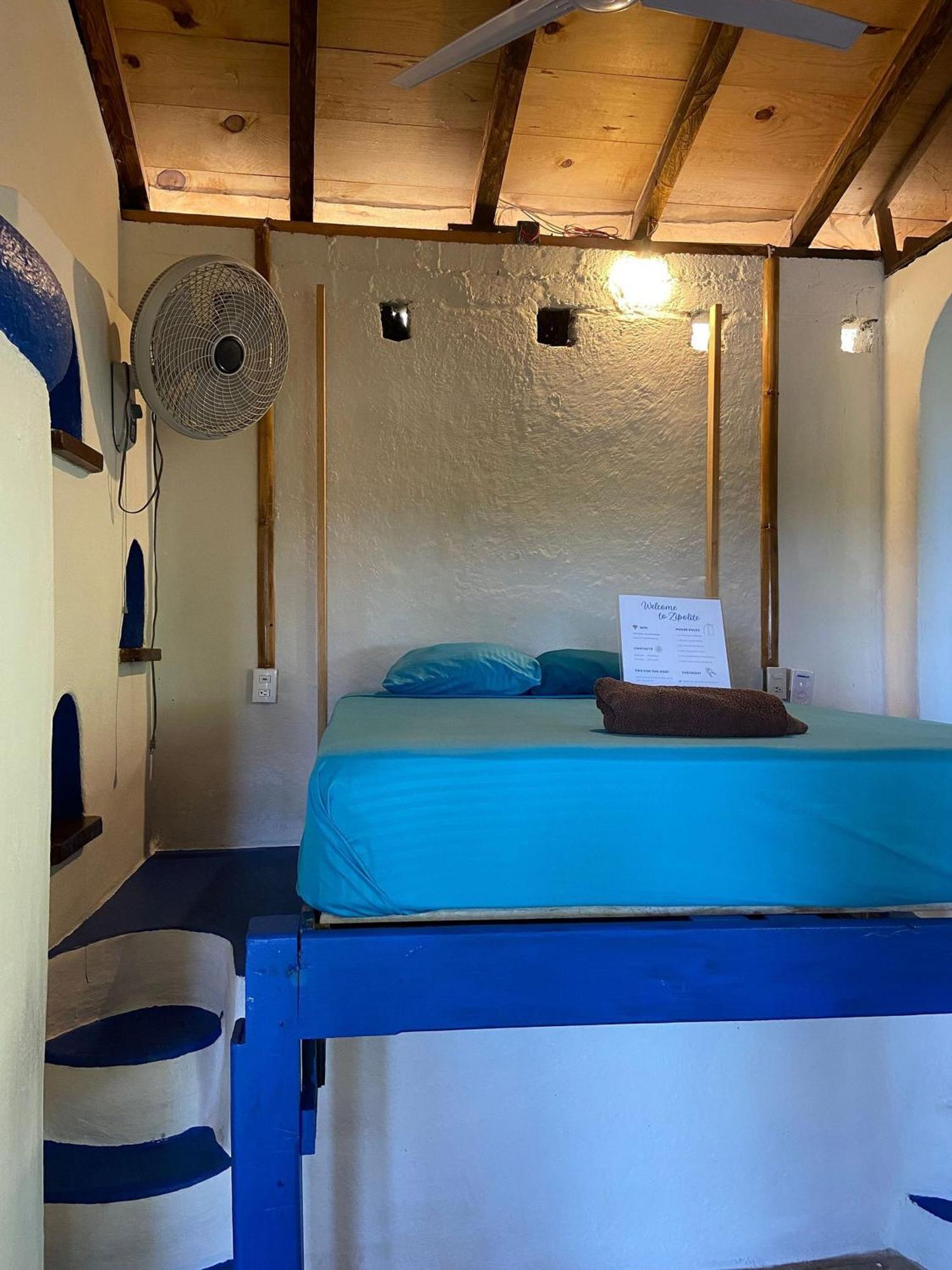 Mixtli Ecohouse, Habitaciones Sol & Luna - Starlink Internet San Pedro Pochutla エクステリア 写真